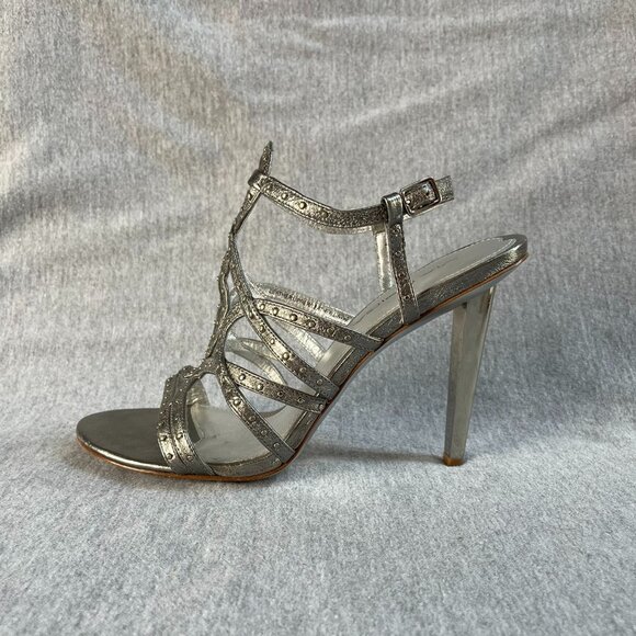 Via Spiga Silver Leather Strappy Sandals.  Size 7 - Picture 6 of 12